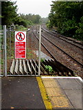 SS9768 : Warning notice at the NW end of platform 2, Llantwit Major station by Jaggery