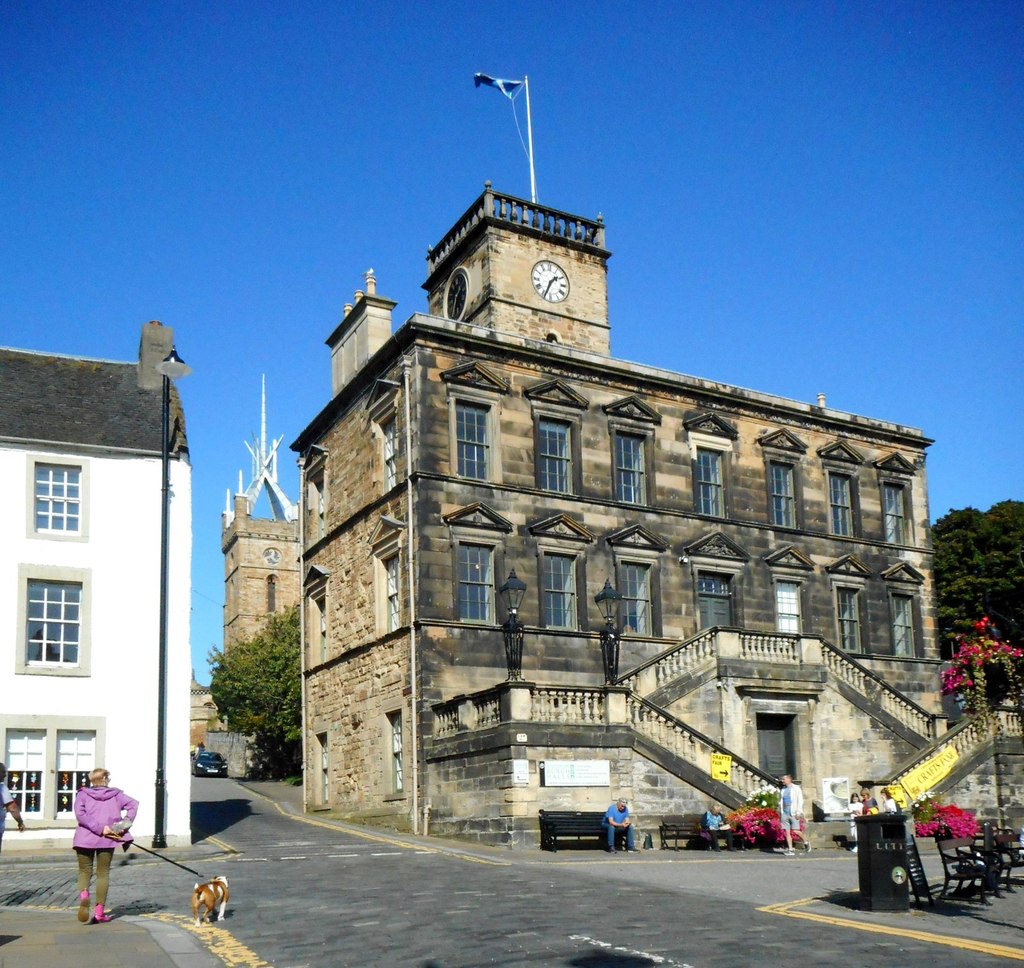 Town House, Linlithgow © Richard Sutcliffe cc-by-sa/2.0 :: Geograph ...