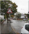 Wordless warning sign, Lake Road North, Heath, Cardiff