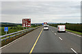N6811 : Westbound M7 towards Junction 14 by David Dixon