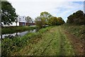 Chesterfield Canal towards lock #52