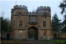 SP0327 : The entrance to Sudeley Castle by David Howard