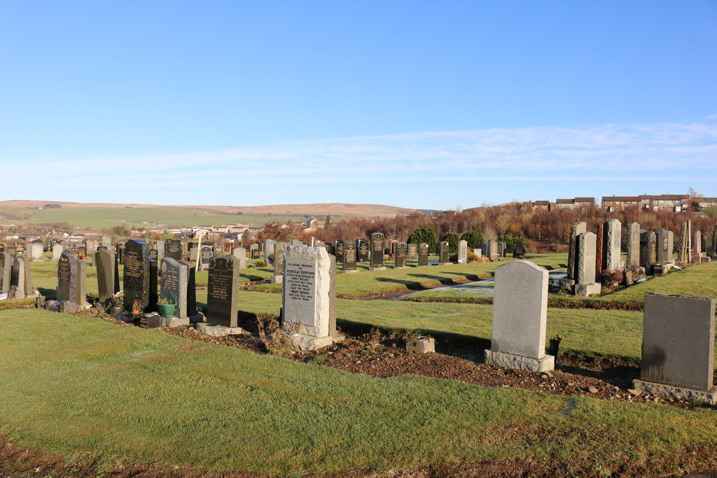 New Cumnock Cemetery © Billy McCrorie cc-by-sa/2.0 :: Geograph Britain ...