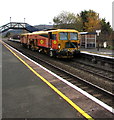 SO4383 : Colas Rail DR73935 passing through Craven Arms station by Jaggery
