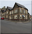 Stone building on the corner of Pentonville and Queen