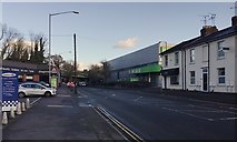 SP2965 : Seeing the back of Homebase, Emscote Road, Warwick by Robin Stott