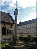 SU1093 : Cricklade features [1] by Michael Dibb