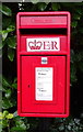 TA0135 : Elizabeth II postbox on Coppleflat Lane, Bentley by JThomas