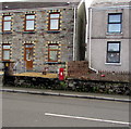 King George V postbox in a Dulais Road wall, Seven Sisters