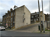 SE2626 : Bottom of Dartmouth Avenue, Morley by Stephen Craven