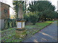 Memorial to Sgt Jowett in Beeston churchyard