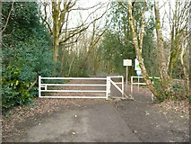 SE2037 : Gate at the end of Clara Drive, Calverley by Humphrey Bolton
