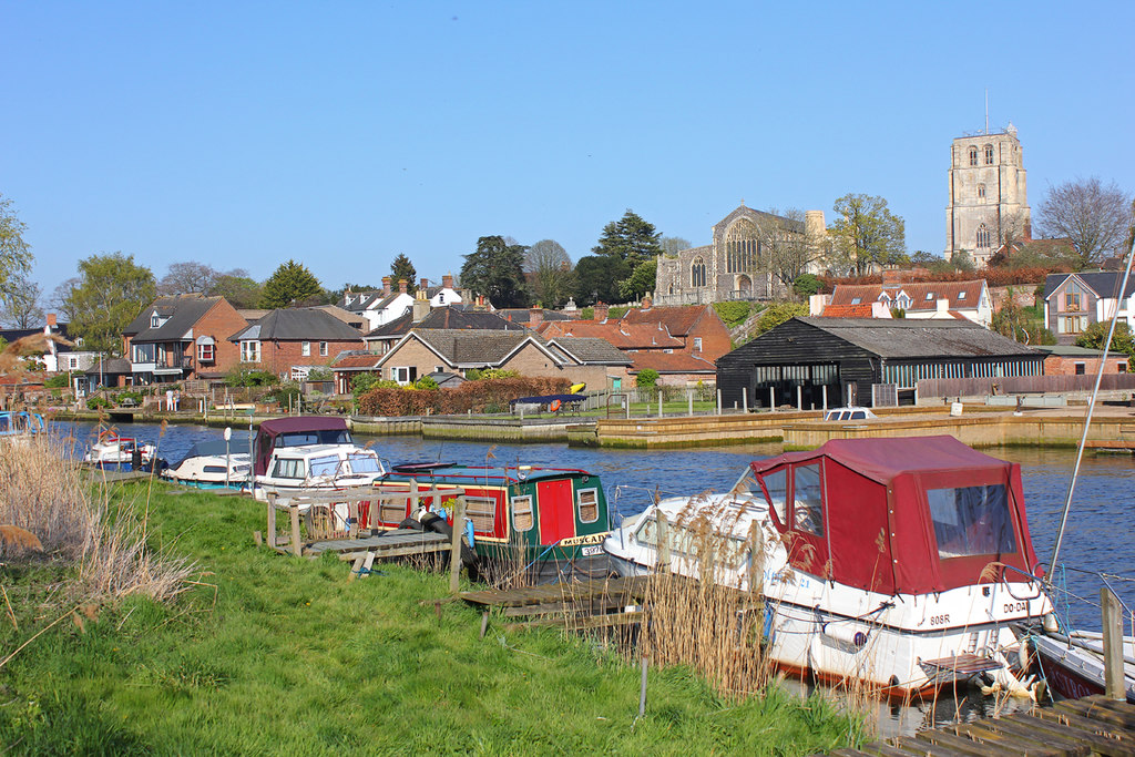 River Waveney © Wayland Smith cc-by-sa/2.0 :: Geograph Britain and Ireland