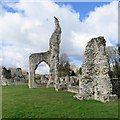 Thetford Priory: remains of the chancel arch