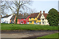 Houses on green, Hartest