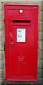 Elizabeth II postbox on Sheepridge Road, Huddersfield