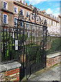 Gate, 21 Clapham Common North Side