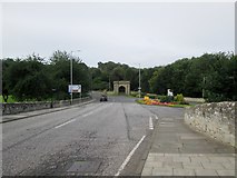 NT7233 : Southern  end  of  Kelso  Bridge by Martin Dawes