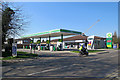 Cherry Hinton Road: empty petrol station