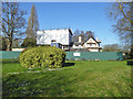 Work on the Twynersh pub, Chertsey