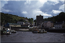 S7010 : Ballyhack Harbour and castle by Colin Park