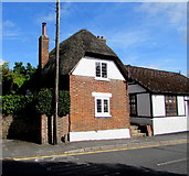 SU1659 : Grade II Listed Coachman's Cottage, Church Street, Pewsey by Jaggery