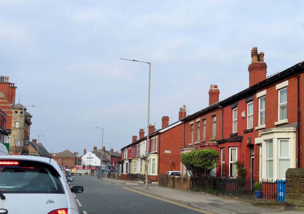 Terraced houses on Rice Lane © Steve Daniels cc-by-sa/2.0 :: Geograph ...