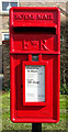 SE6865 : Elizabeth II postbox on High Street, Thornton-le-Clay by JThomas
