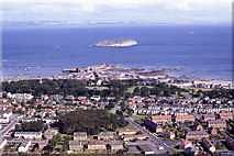 NT5584 : View over North Berwick from North Berwick Law by Colin Park