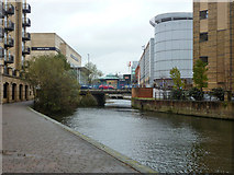 SU7173 : River Kennet through Reading town centre by Robin Webster