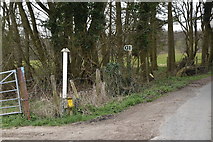 TQ6038 : Footpath off High Woods Lane by N Chadwick