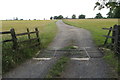 Footpath to Old Park Farm and Syresham