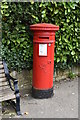 TQ5939 : Victorian Postbox, Carlton Rd by N Chadwick