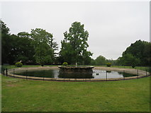 TQ2938 : Fountain, Worth Park Crawley by Richard Rogerson
