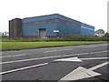 NZ2671 : Vacant industrial unit, Harvey Combe, Killingworth by Graham Robson