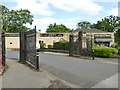 Flower shop and undertakers, Lawnswood cemetery