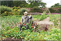 SU5927 : In the Walled Garden, Hinton Ampner House by Des Blenkinsopp