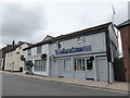 Indian food outlets in the High Street