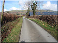 Approaching Pen-y-ffynnon [farm]