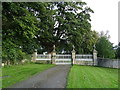 Gated drive to Thornton Watlass Hall