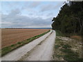 Farm road to Rayslack House