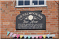 The Full Moon Inn, Morton