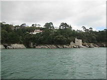 SX8950 : Kingswear  Castle  at  the  entrance  of  the  River  Dart by Martin Dawes