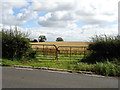 Gated track off Craggs Lane