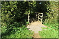 Footbridge on the path into Wiggington