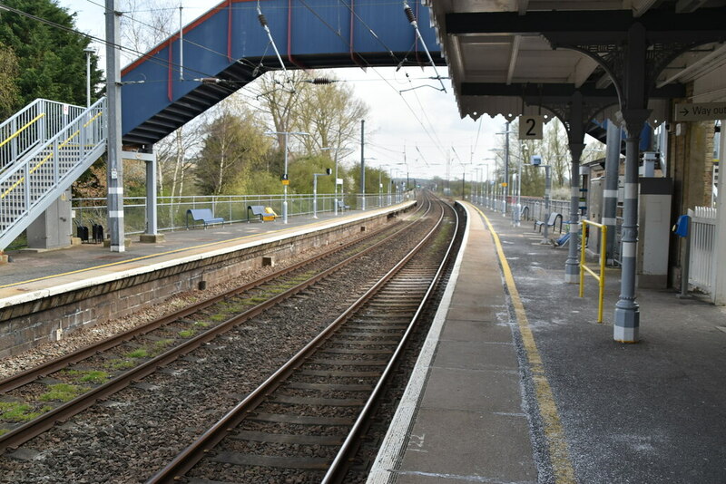 Newport Station © N Chadwick cc-by-sa/2.0 :: Geograph Britain and Ireland