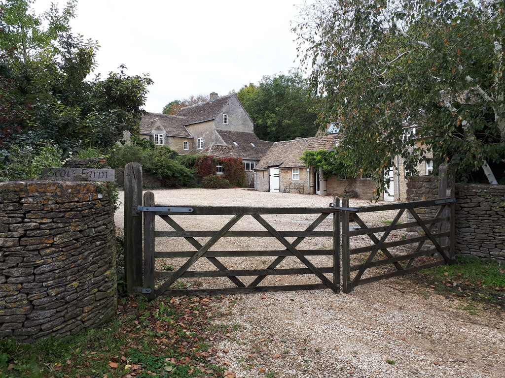 Scot's Farm © Vieve Forward Cc-by-sa/2.0 :: Geograph Britain And Ireland