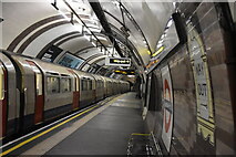 TQ3084 : Piccadilly line train, Caledonian Road Station by N Chadwick