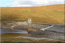 NH3470 : Loch Glascarnoch Dam by Graeme Yuill