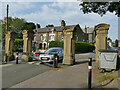 Entrance to Bowling Park